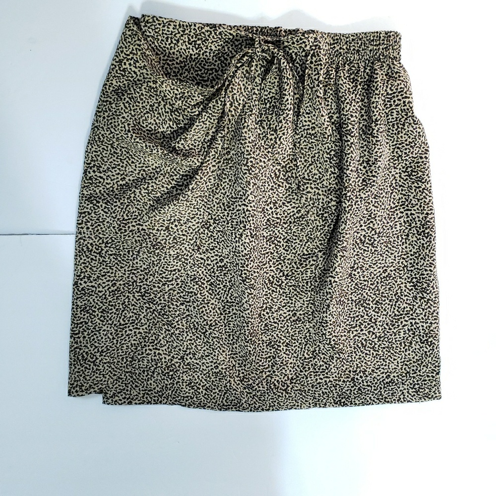 ⭐️3/$15⭐️ Jungle Print Wrap Mini Skirt
